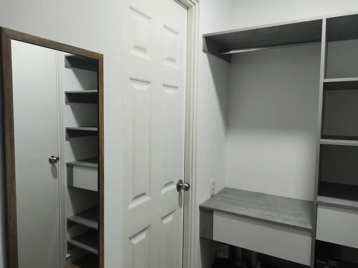 Hermoso Apartamento Con Vista A Todo 麦德林