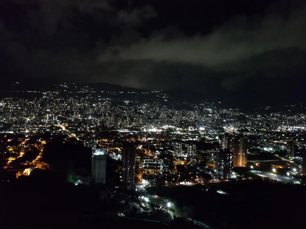 公寓 Hermoso Apartamento Con Vista A Todo 麦德林